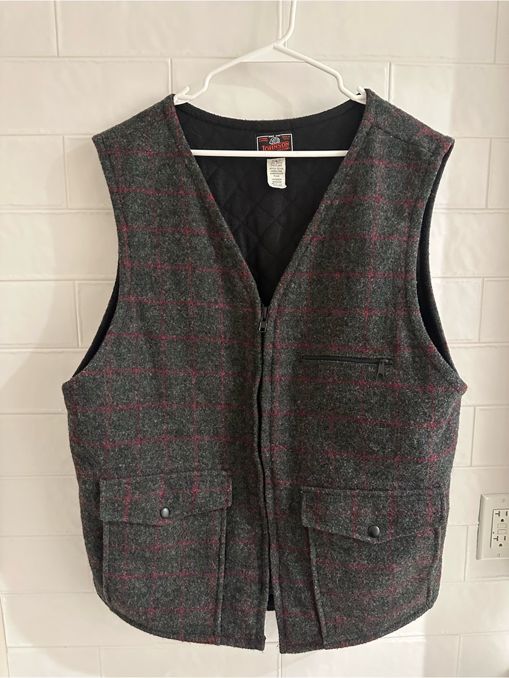 Johnson Woolen Mills Vest Mens 2X Long Red Adirondack Plaid Wool Quilted Lined